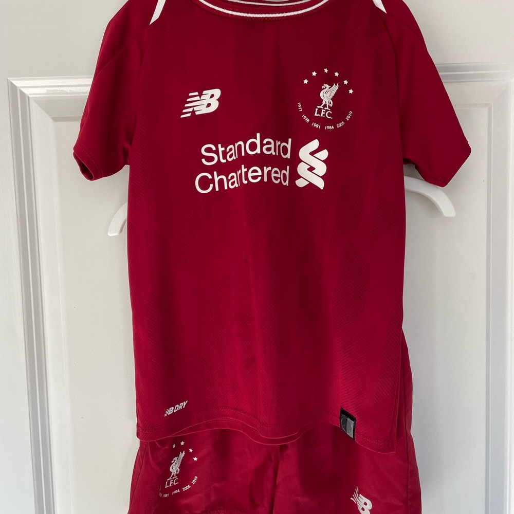 Liverpool New Balance Kids Soccer Jersey Set